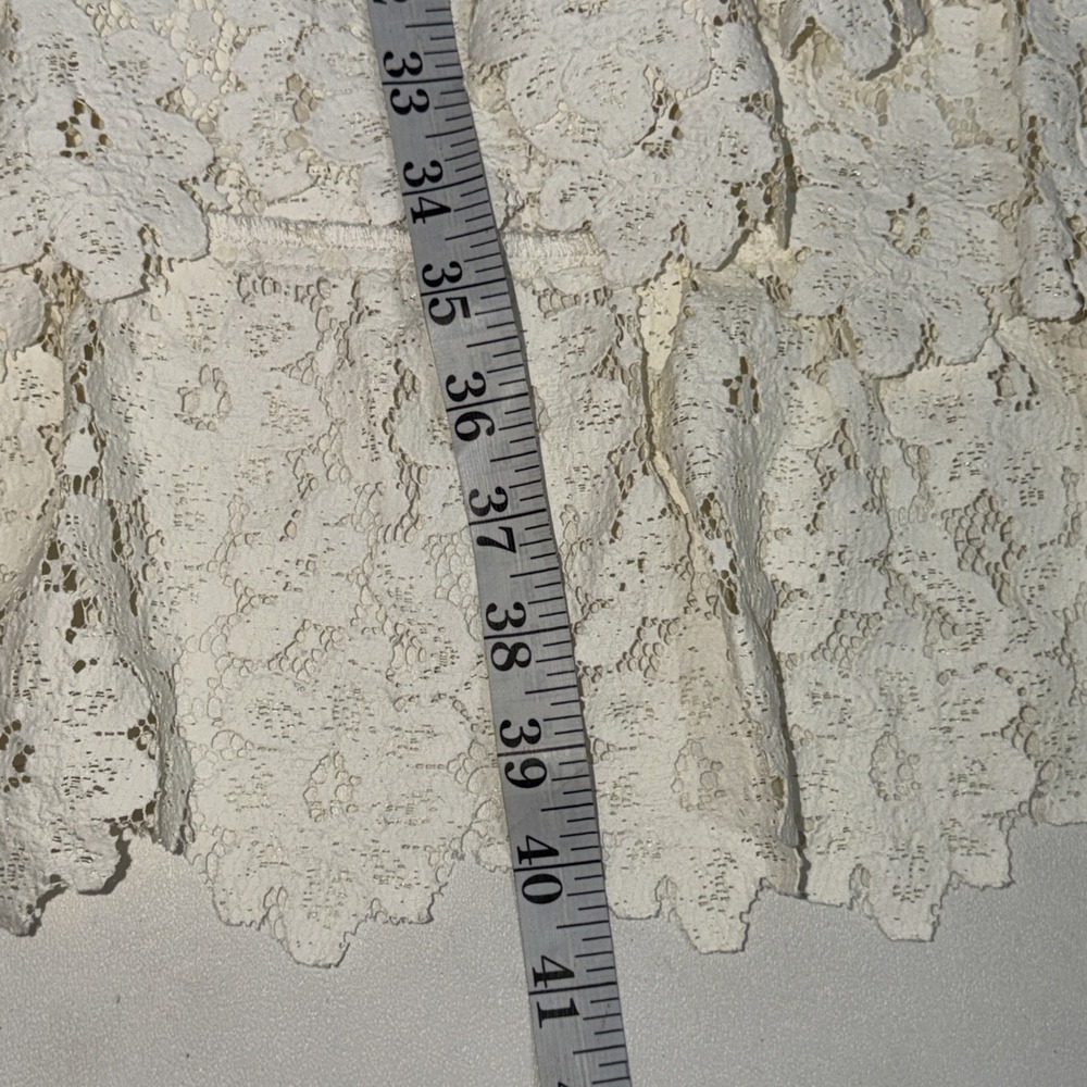 Saylor Dana Dress in White Cream Coated Lace Off the Shoukder Ruffled Size M - Picture 7 of 7